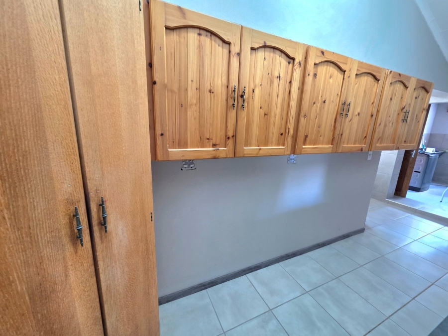 5 Bedroom Property for Sale in Panorama Free State